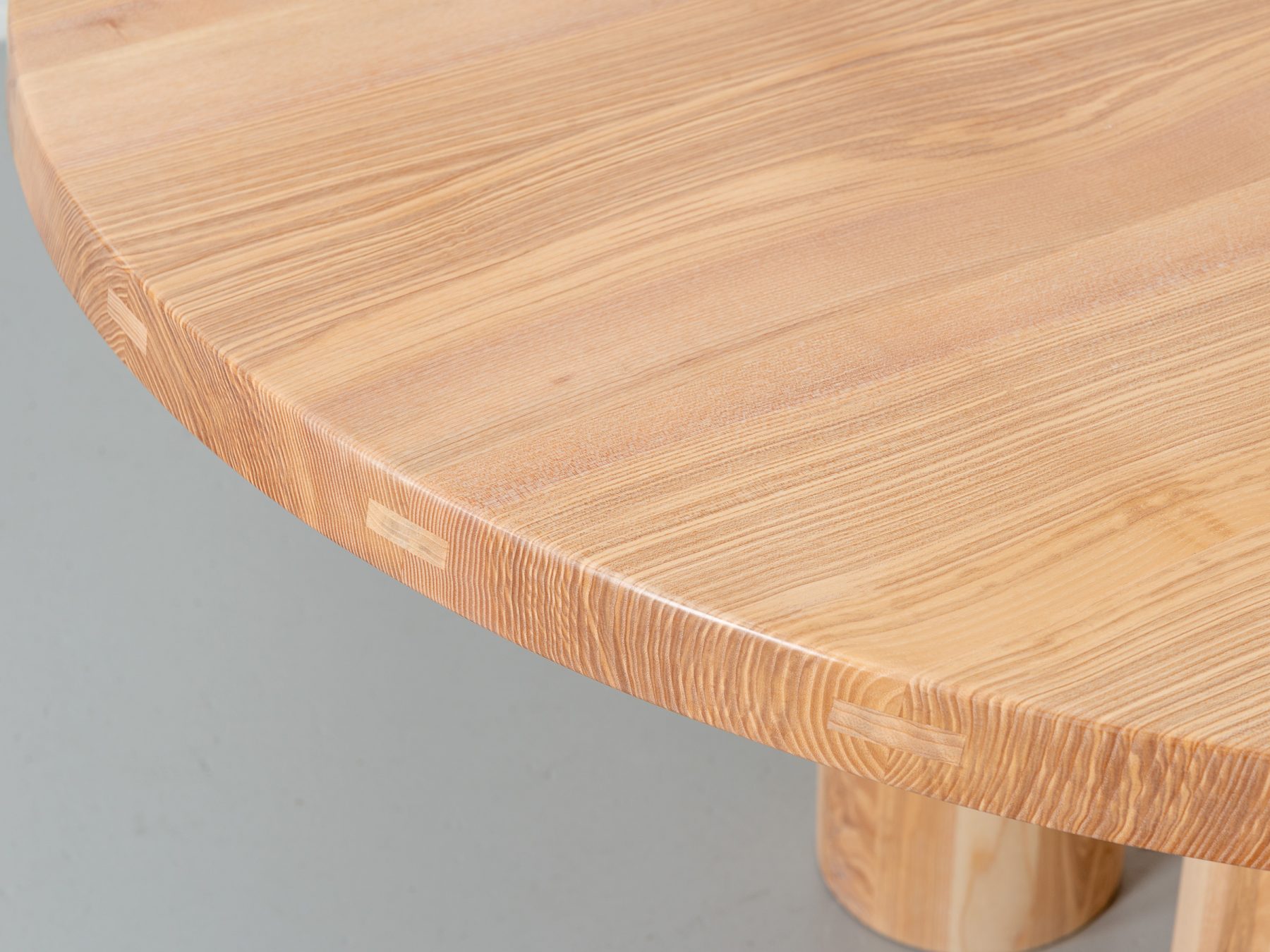 Medium Pier round table made from either Scottish Elm or British Oak, 3 staved round legs supported by an all timber frame, table top constructed with loose tongue joinery
