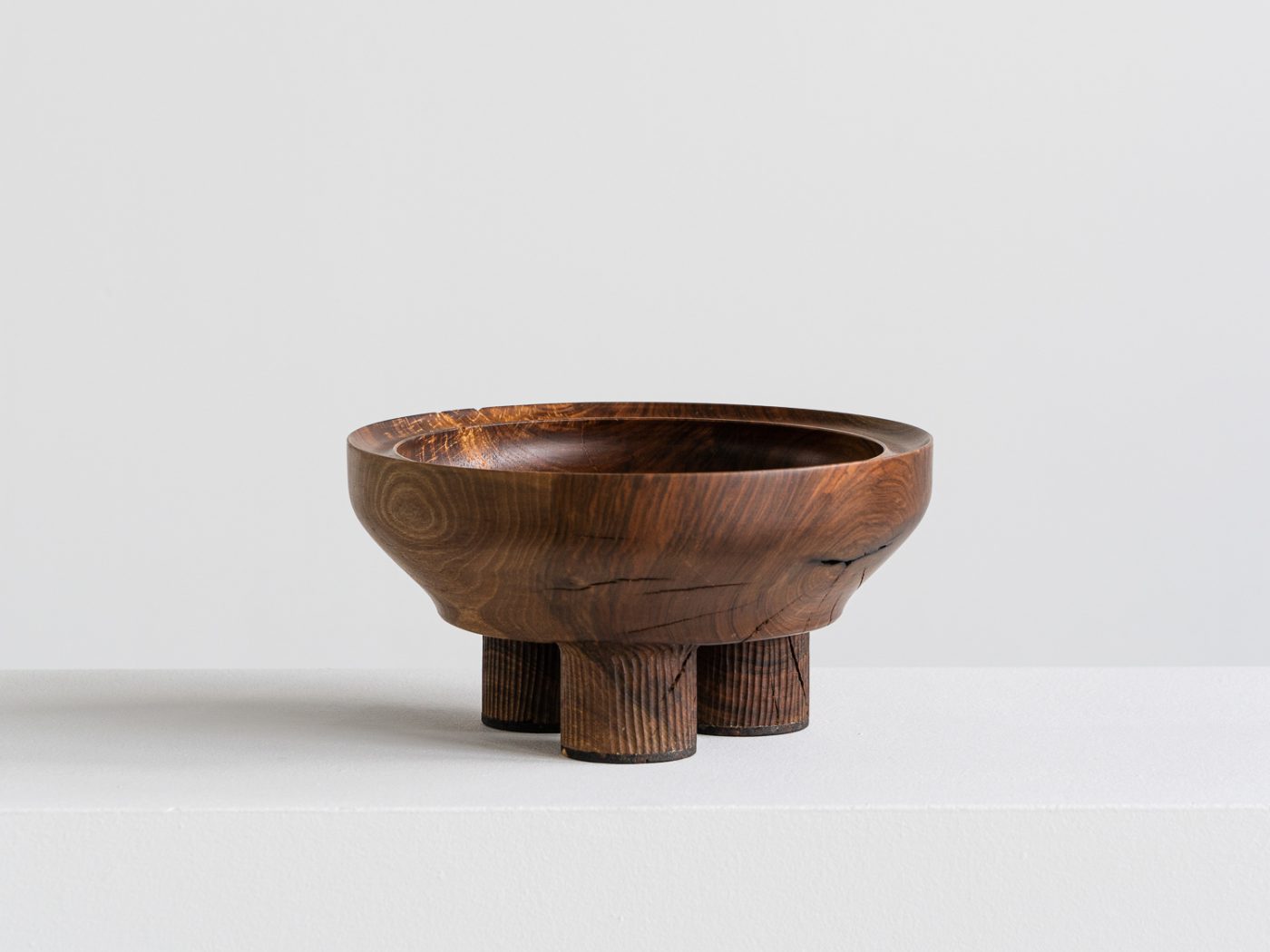 Jan Hendzel Studio legged bowl series-10