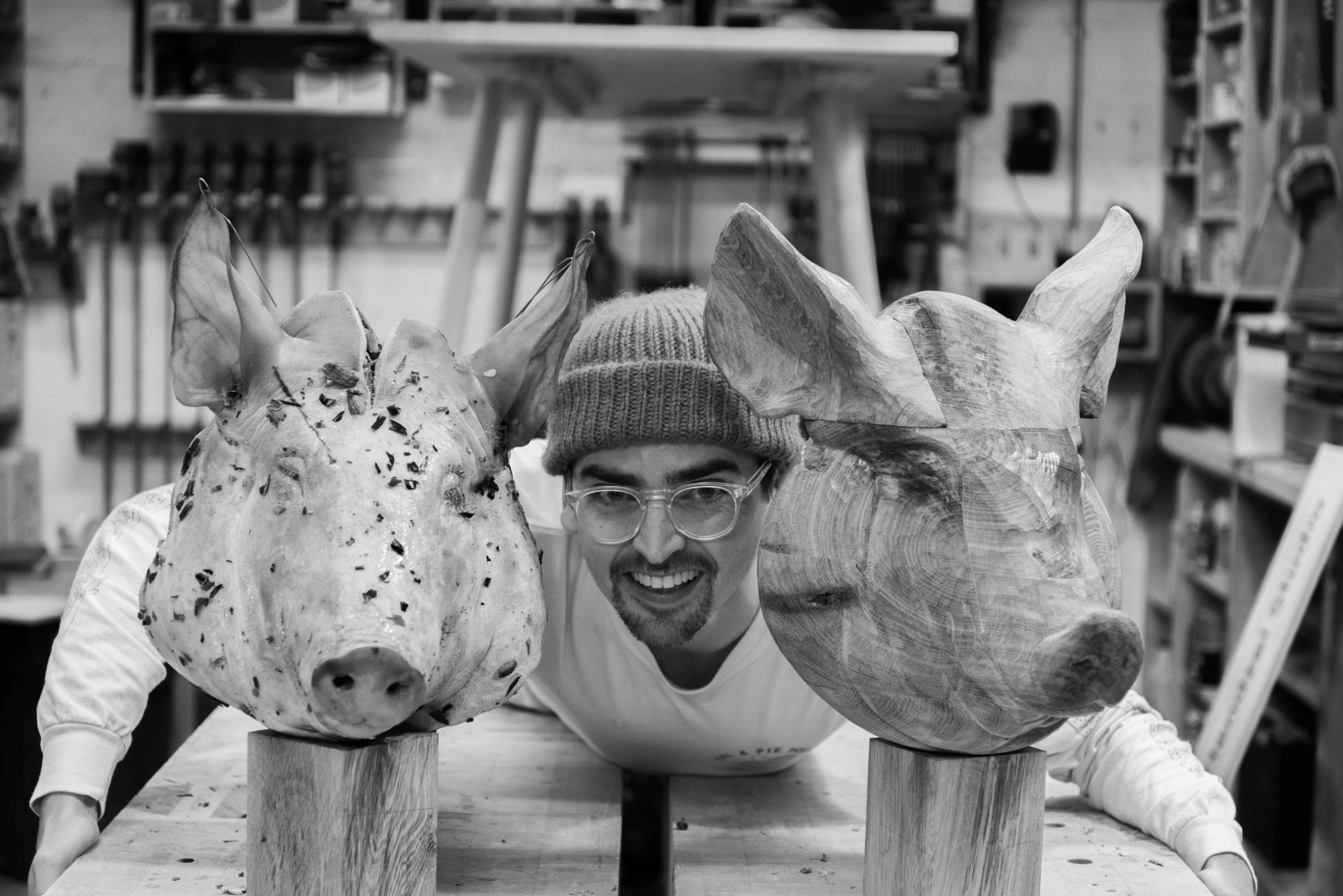 Jan Hendzel studio mantec pigs head sculpture-5-scaled